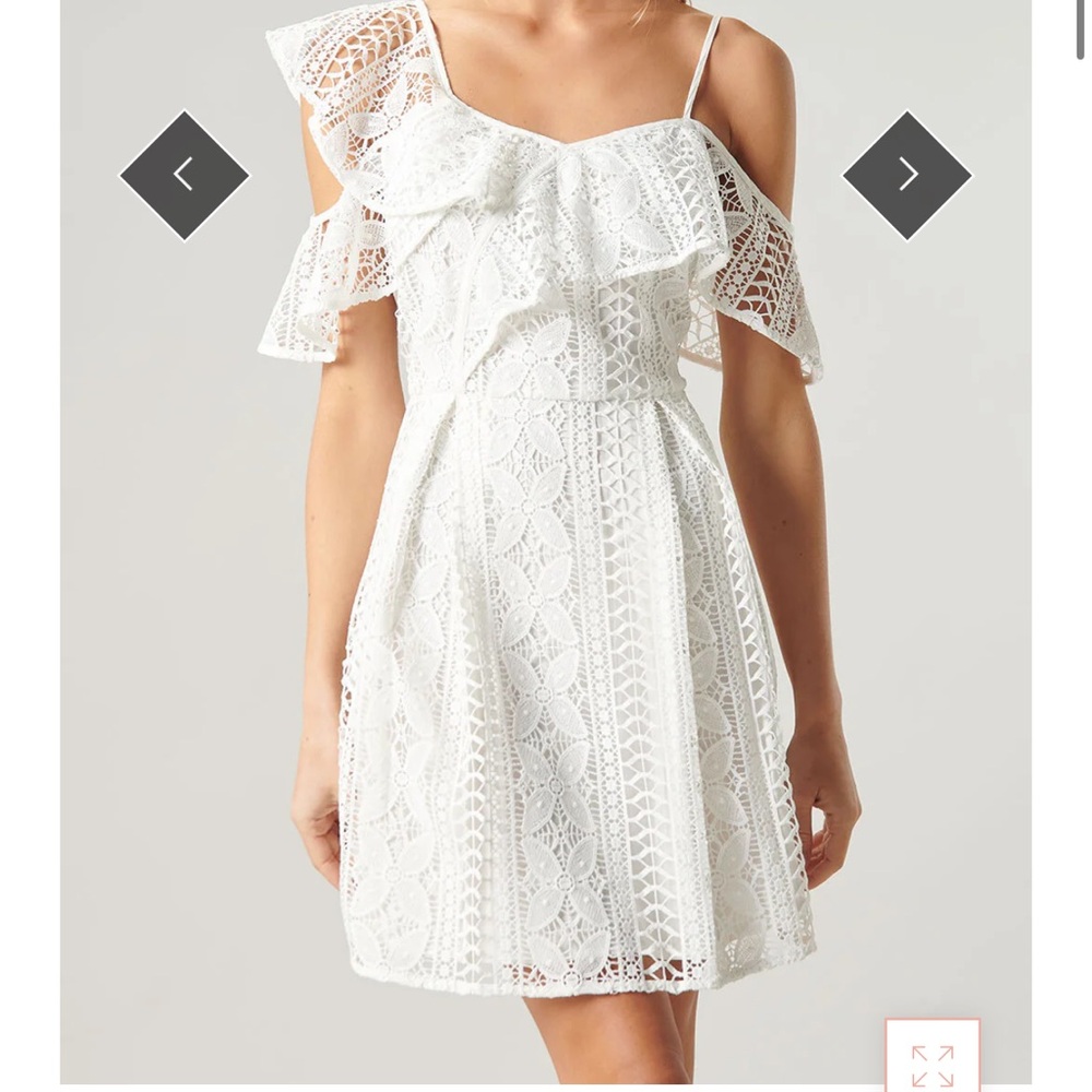 Elegant White Lace Dress